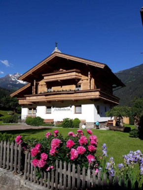 Ferienwohnungen Fichtenheim, Mayrhofen